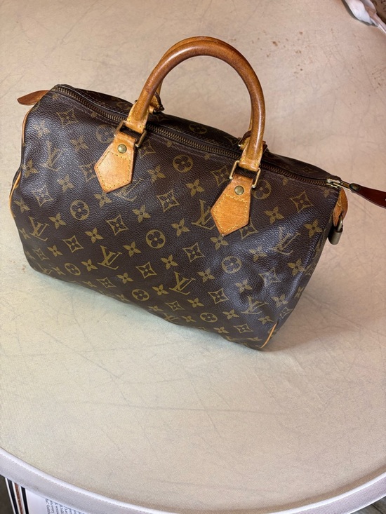 Louis Vuitton Handbags - Louis Vuitton Speedy 30 Monogram Canvas Top Handle Bag - EDITED NOT 40